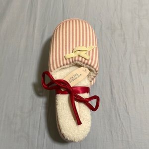 Victoria’s Secret Stripped Slippers
